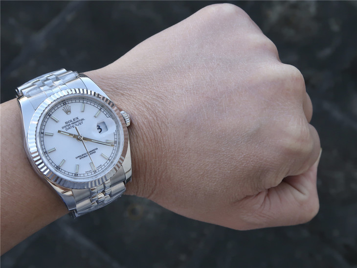 Replica Rolex Datejust Pearl White Wrist Shot